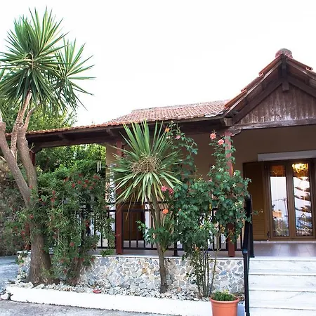 Kallisti Ano Yerakarion